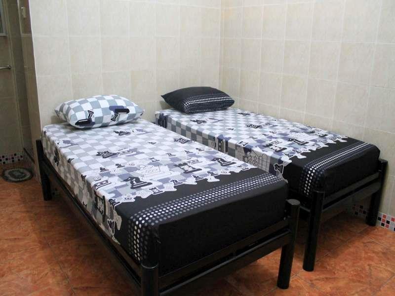 Tri Star Homestay Madiun Zewnętrze zdjęcie